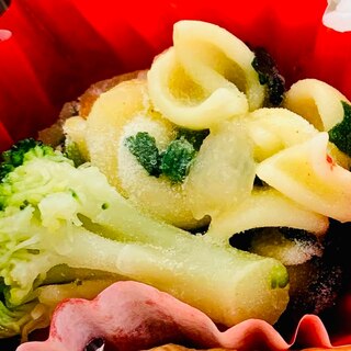 冷凍保存可能★ブロッコリーとコーンのバター和え★